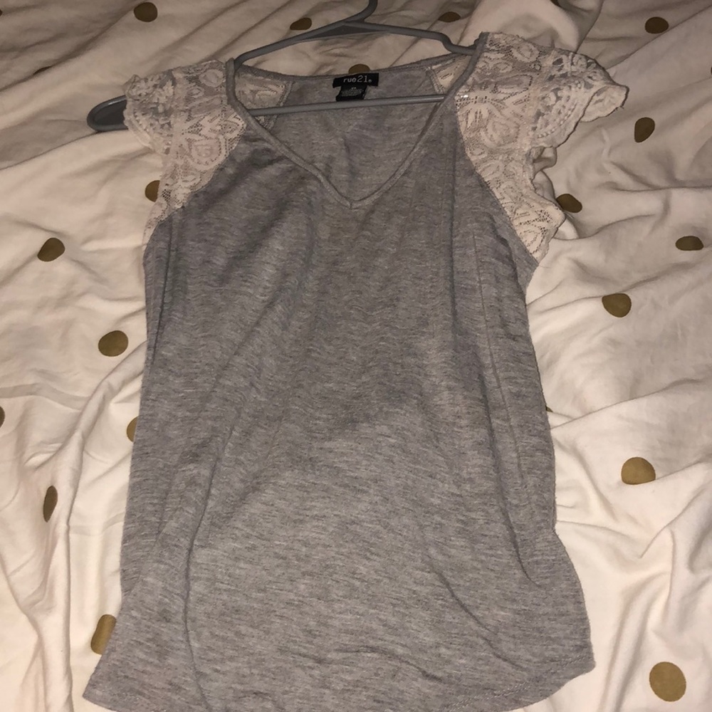 T shirt